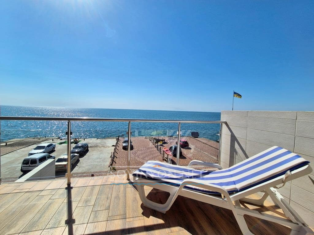 Снять номер у моря с террасой Одесса